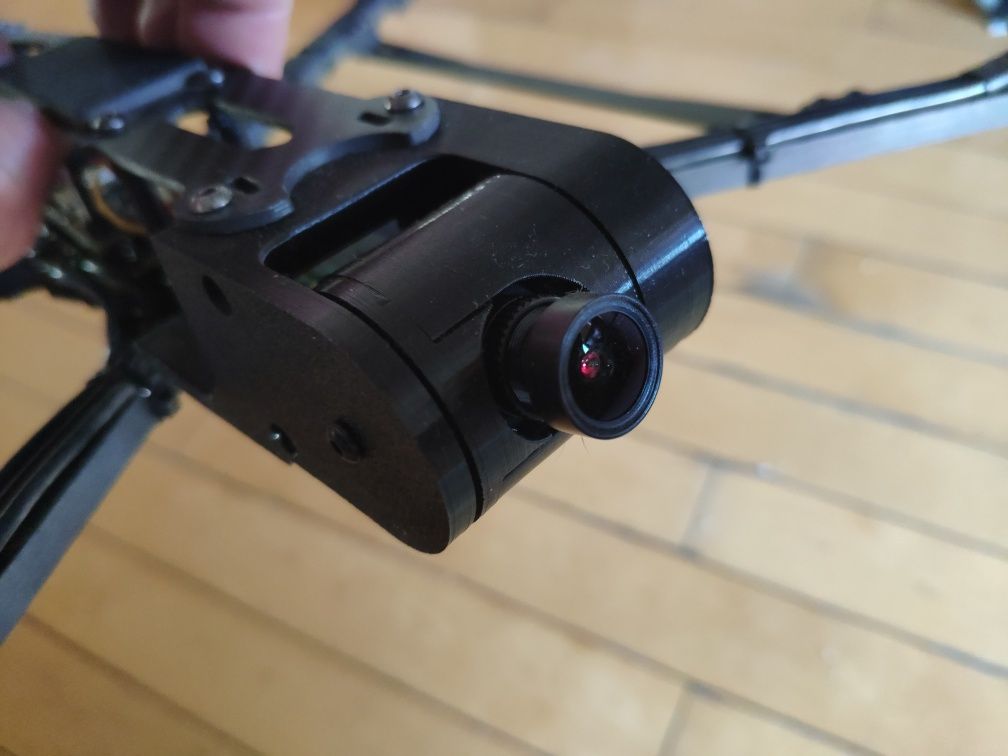 Дрон для ППО FPV квадрокоптер перехоплювач ворожих дронів