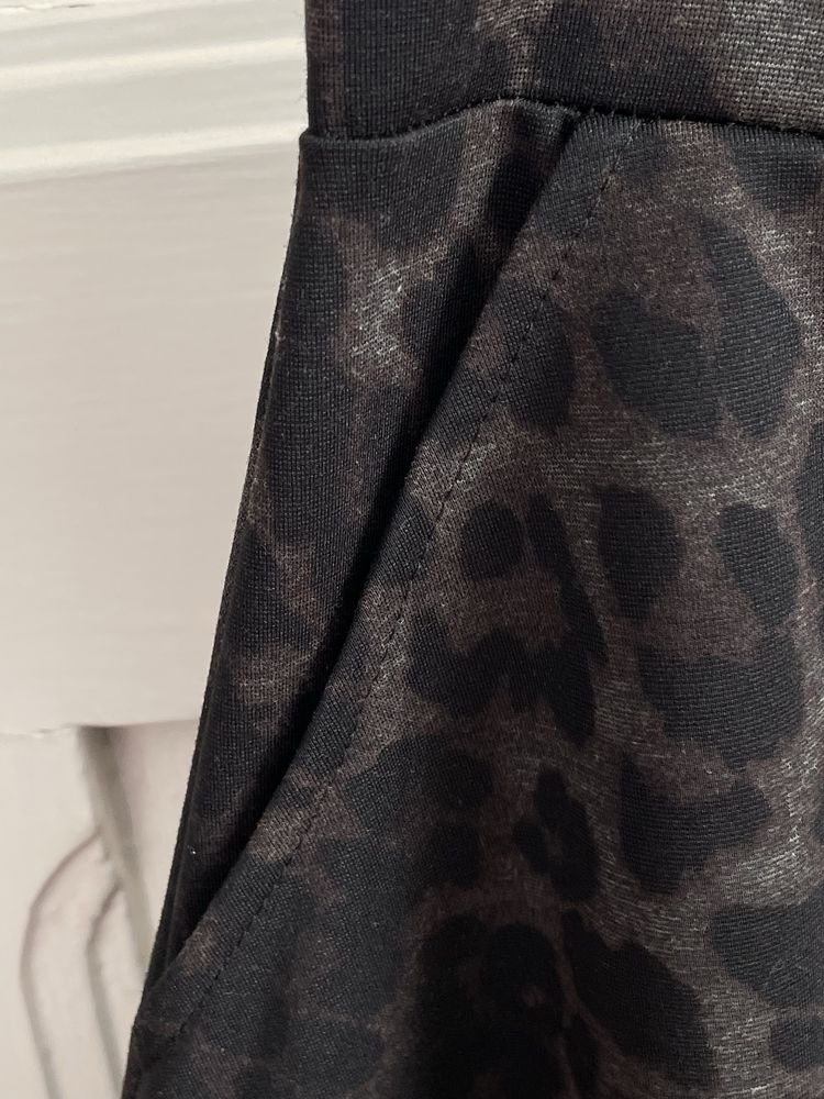 Saia viés leopardo Cortefiel S