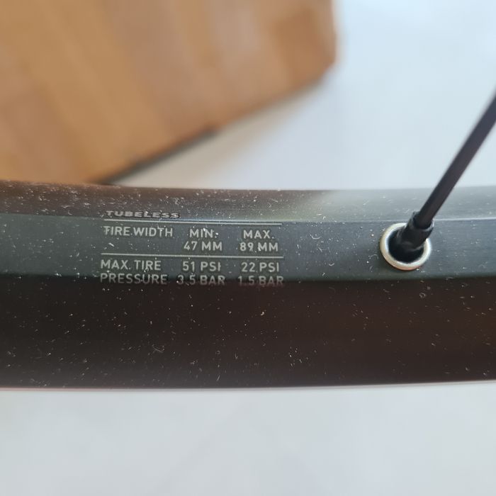 Koło 29' DT Swiss M1900 tył