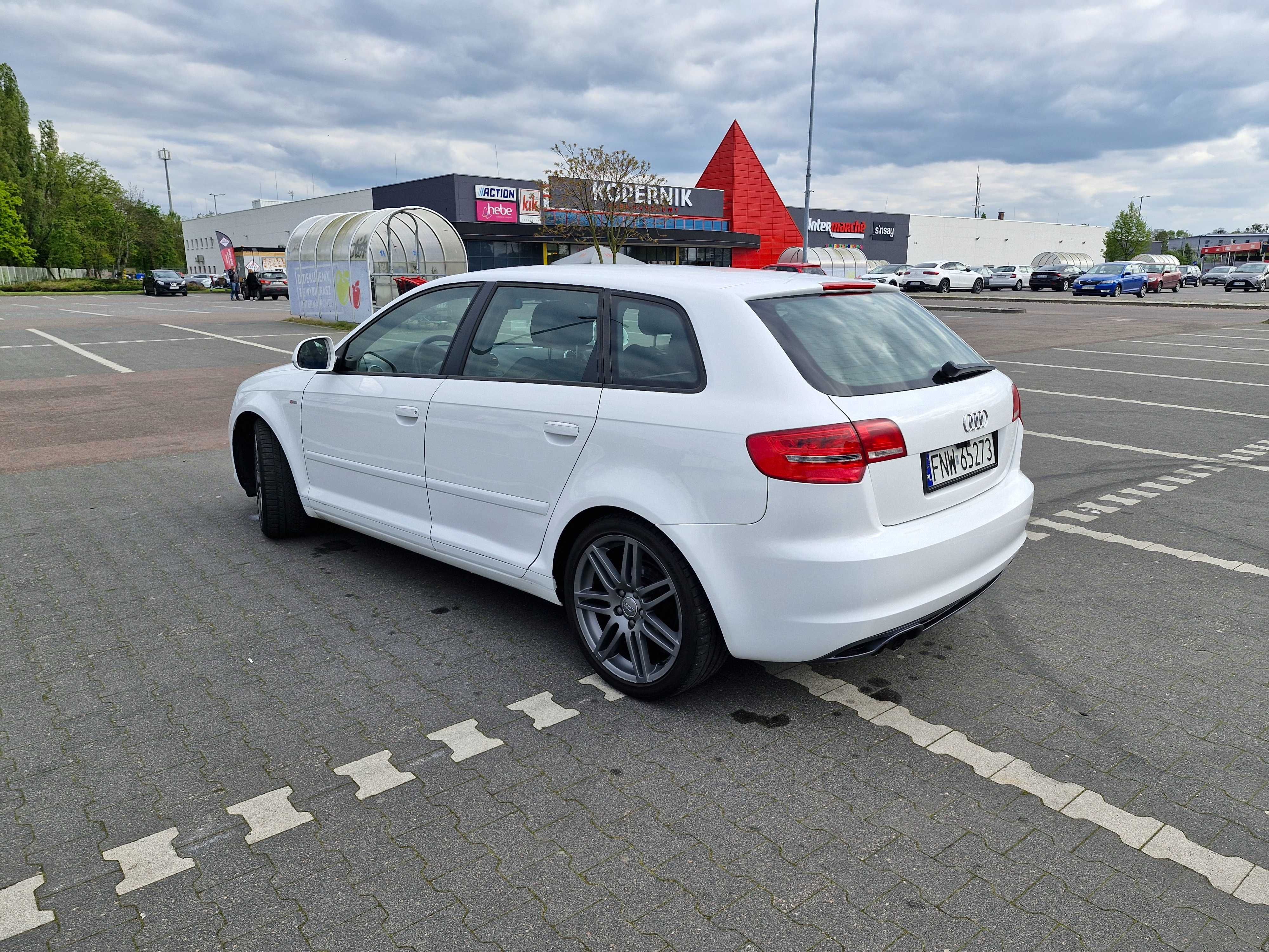 Audi A3 8P Sportback S-Line 1.4TFSI 2009'