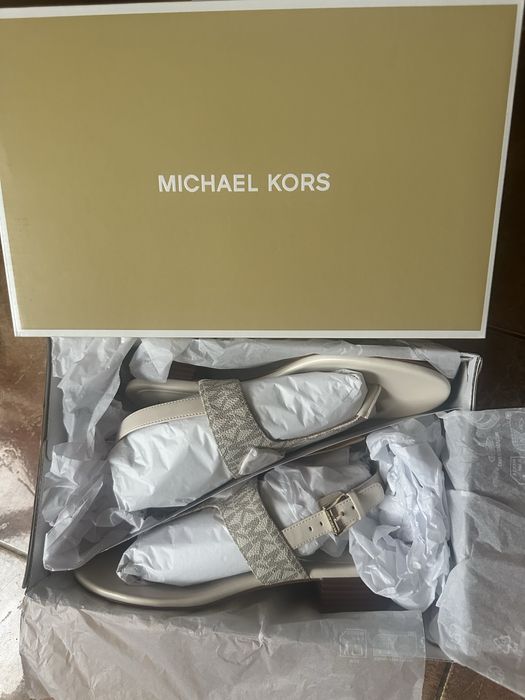 Взуття Michael Kors