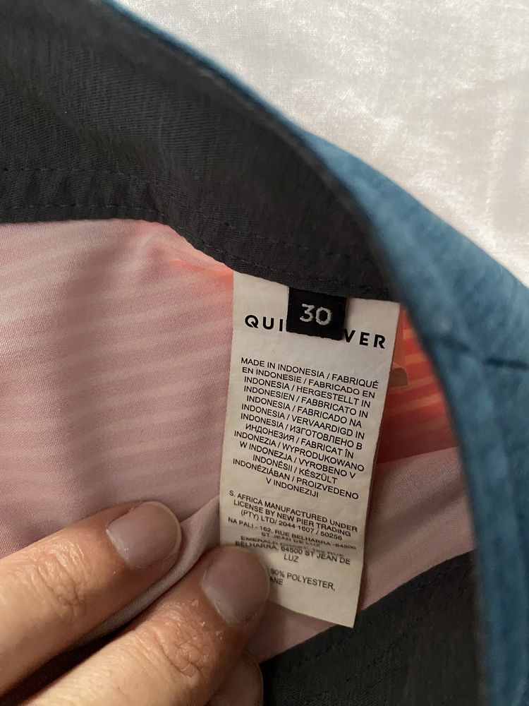 Calções praia Quiksilver como novos tamanho 30