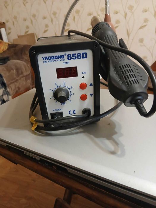 Паяльний фен Yaogong 858d
