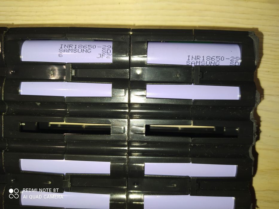 SAMSUNG 18650 Li ion акумулятор , павербанк , power bank , батерея