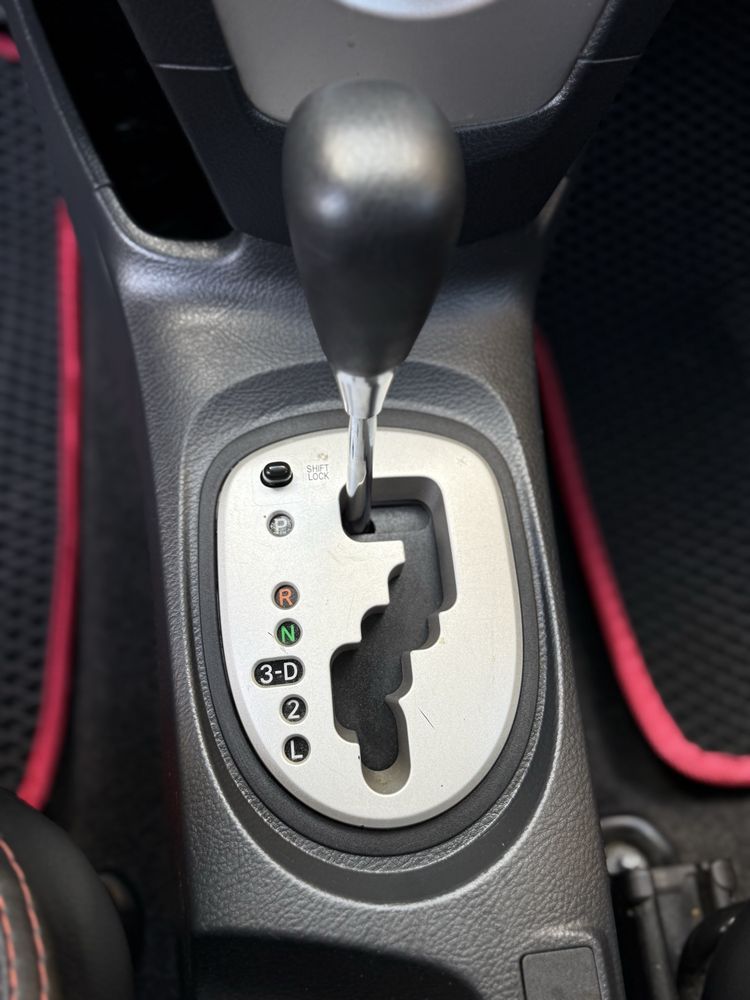 Toyota Yaris 2008г, Полноценный Автомат, 1,5 двигатель.