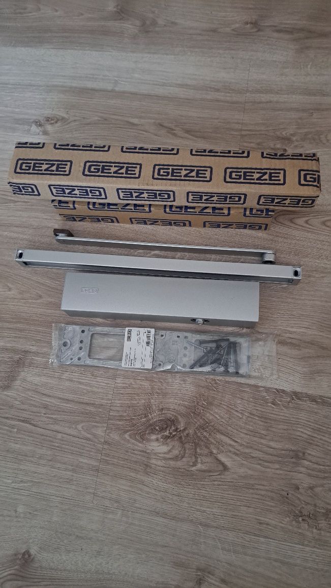 Samozamykacz Geze TS- 5000