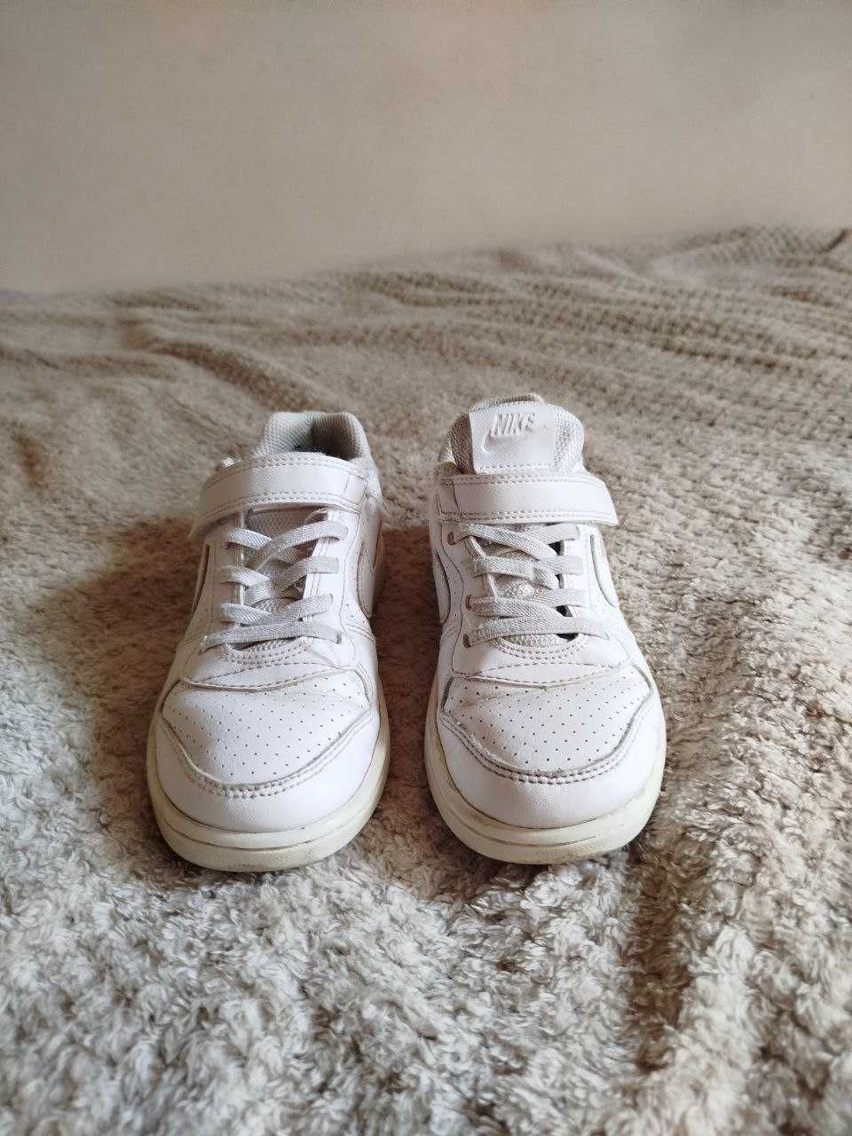 Buty dla dziewczynki, rozmiar 32, Nike Court Borough