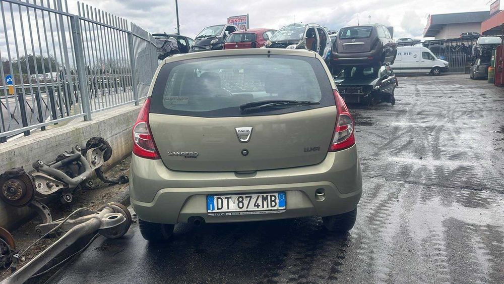 Разборка на запчастини Рено Дачія Сандеро СтепВей  Dacia Sandero