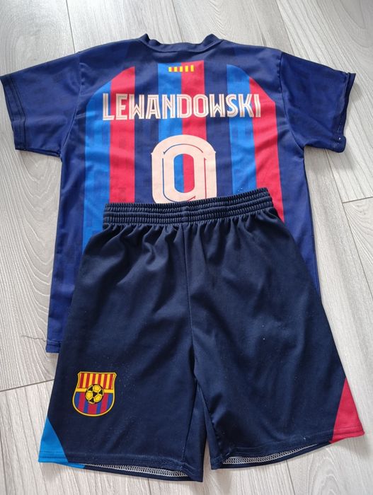 Strój piłkarski komplet piłkarski Lewandowski Fc Barcelona 140
