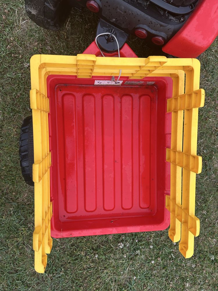 Auto zabawka traktor