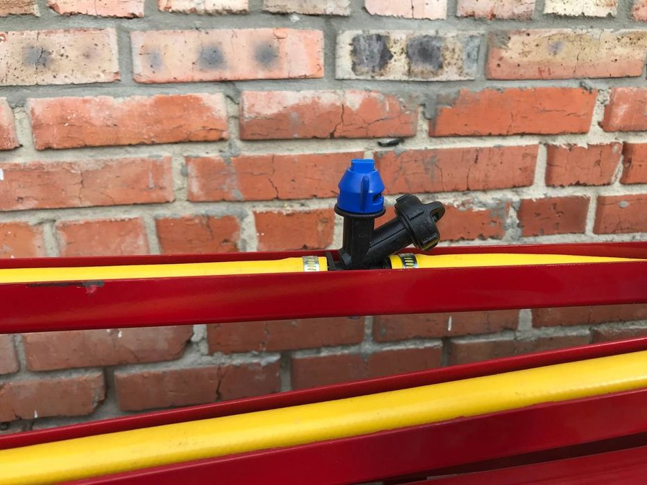 Оприскувач навісний Wirax Польський оприскувач