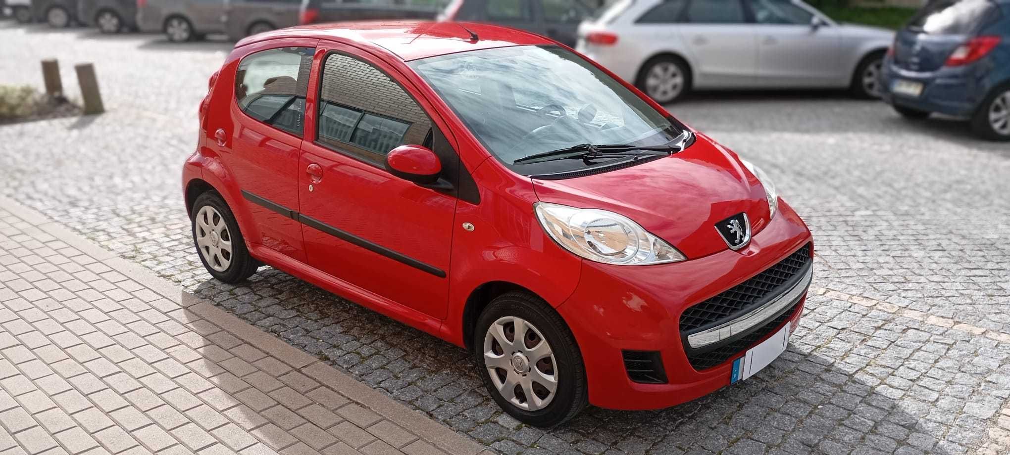 Peugeot 107 com Ar Condicionado - P/ VENDER ATÉ SEGUNDA-FEIRA POR 5200