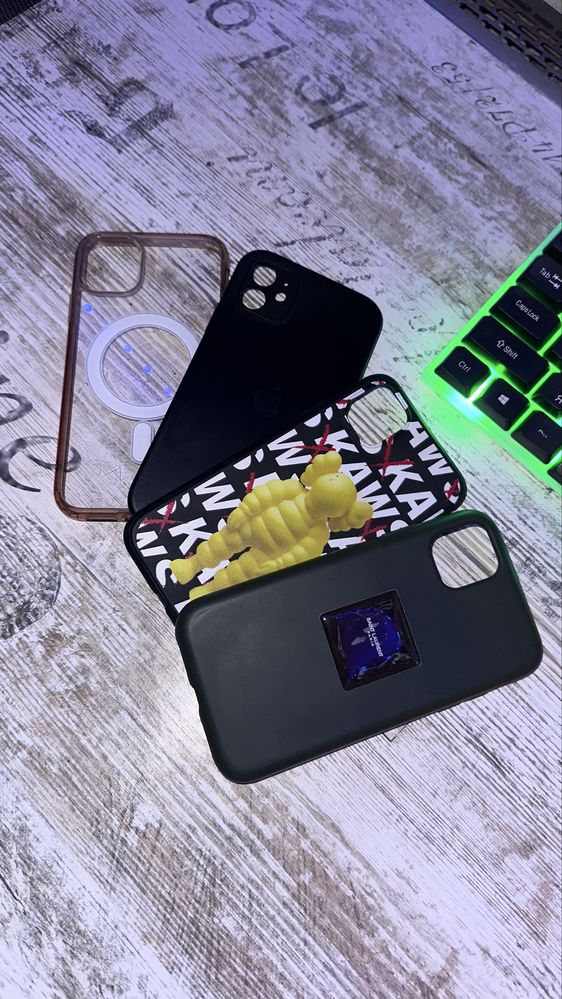 Чехлы на iPhone 11 (4 шт) | iPhone 11 cases