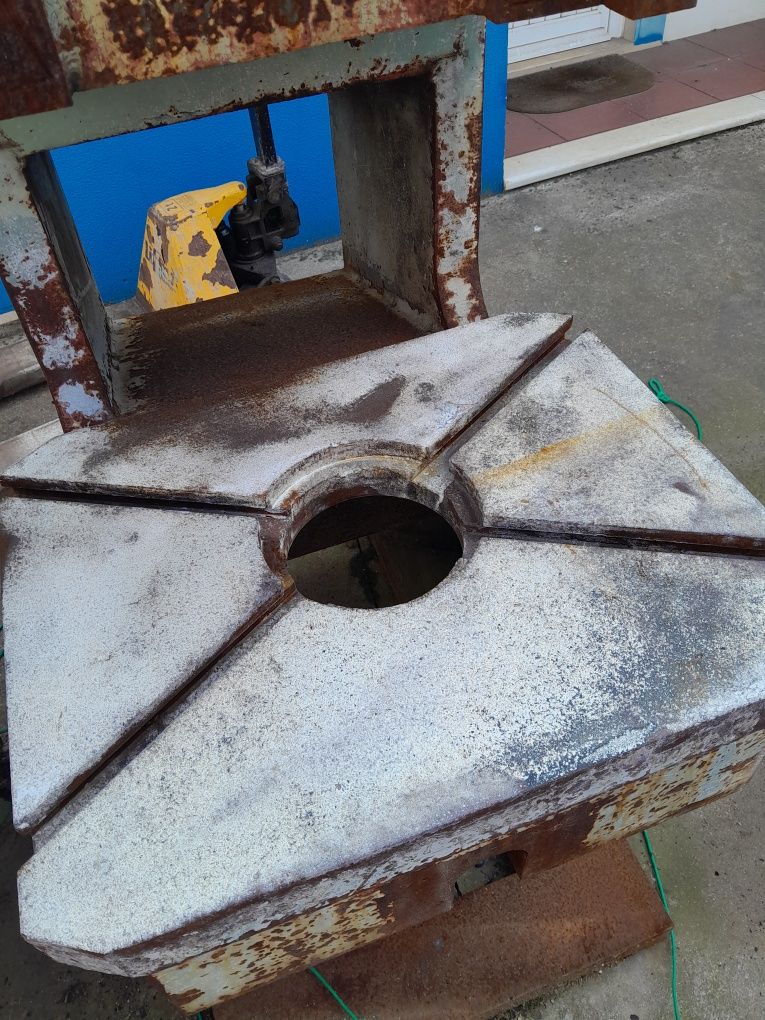 Chassis para prensa