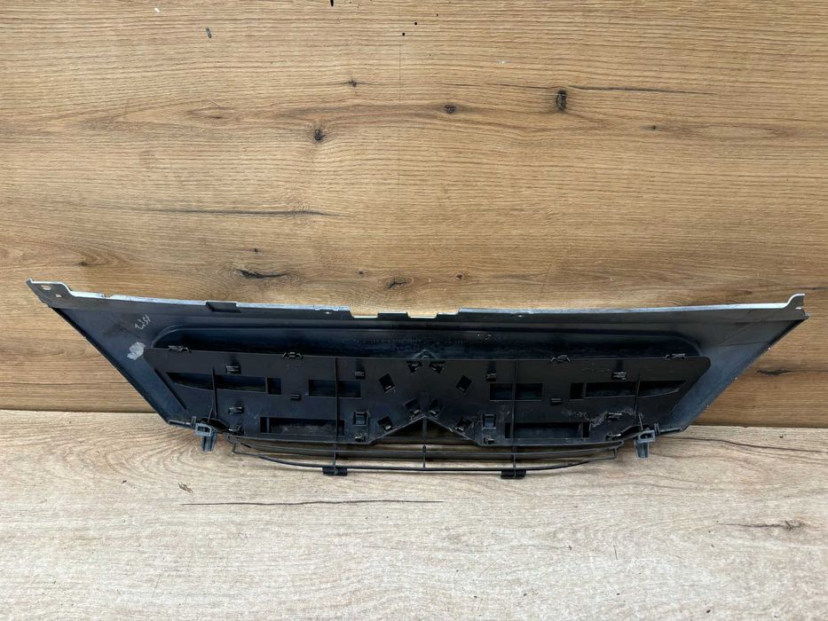 Grill atrapa zderzaka Citroen C3 Lift kolor ezrc