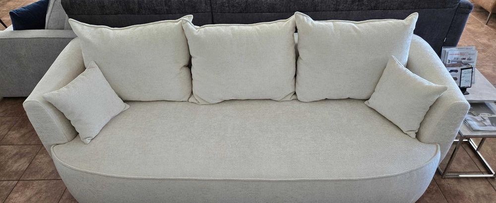 Piękna sofa RISEL z funkcją spania i pojemnikiem 235 cm Libro