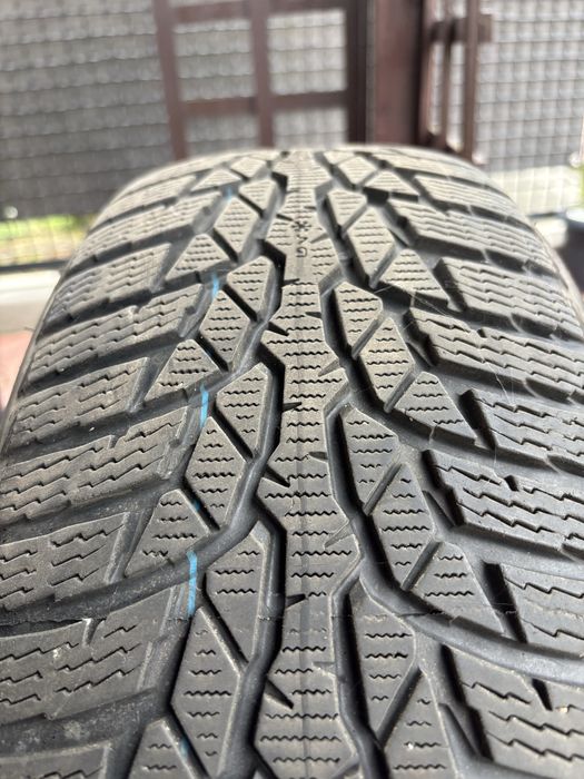 Opona NOKIAN 205/55/16