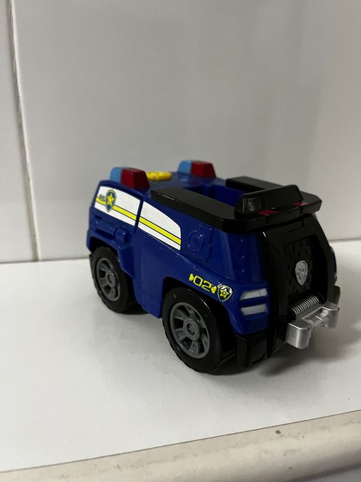 Patrulha pata e seus veiculos.