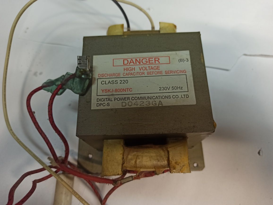 Transformator z mikrofalowki sprawnej działającej Jens 750w 1000w