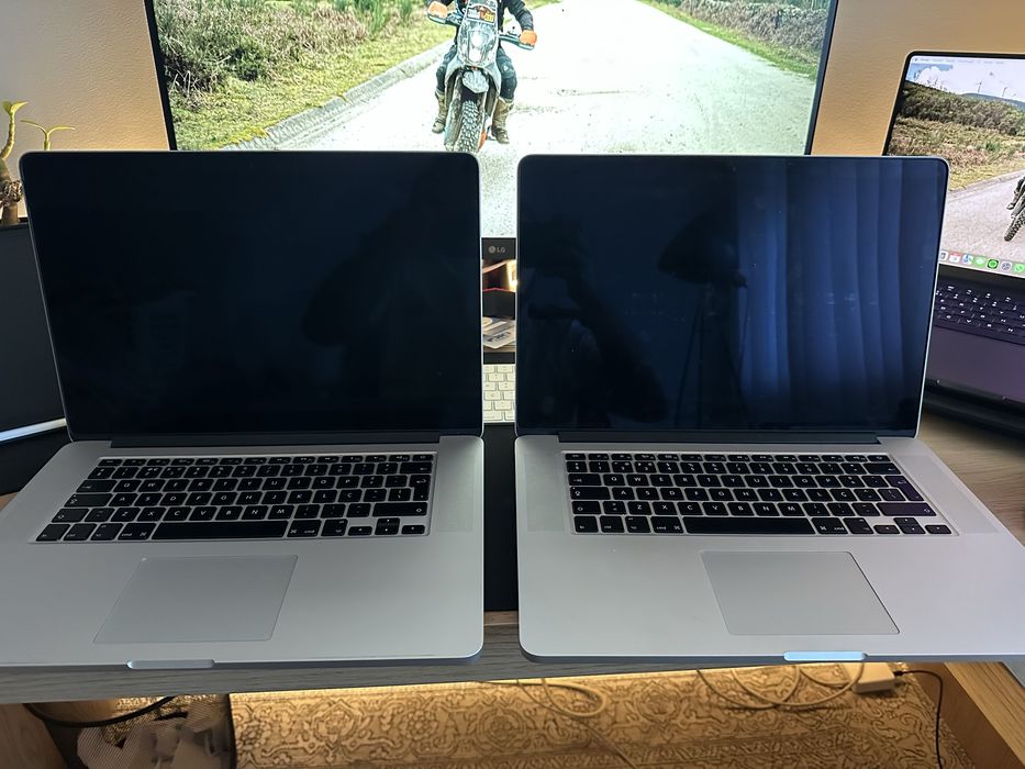 2 Macbook Pro 15”