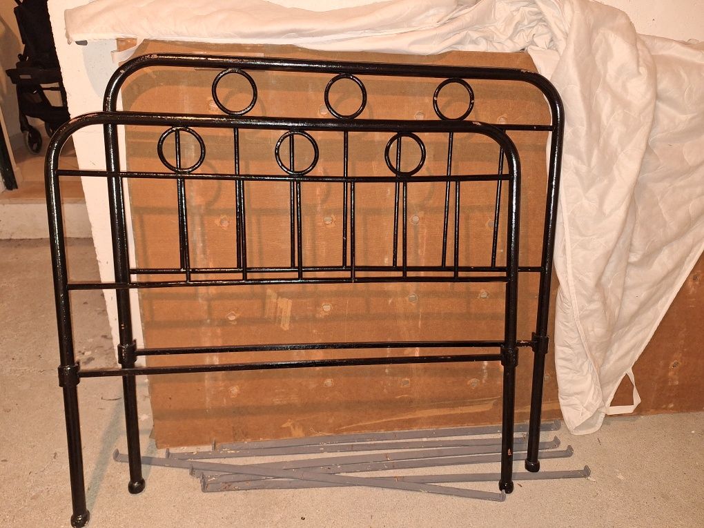 Cama de Ferro Preto