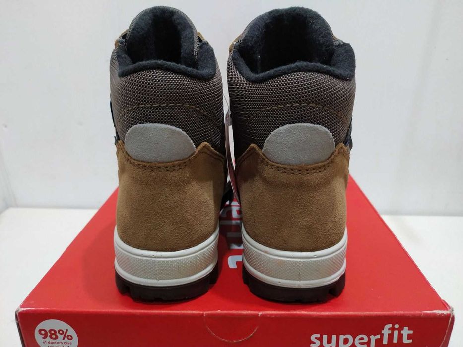 новые зимние ботинки Superfit 36р водонепронецаемые