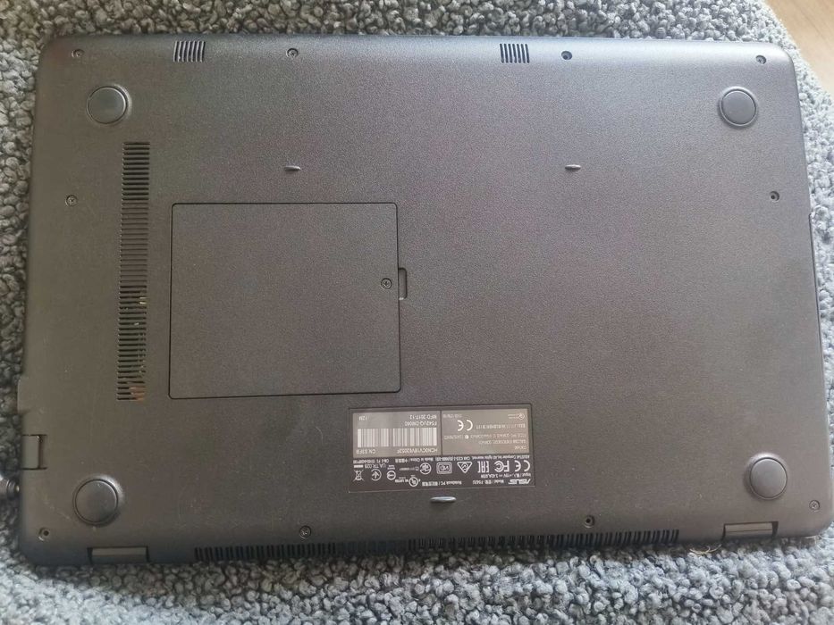 Ноутбук Asus | Ще щось може)