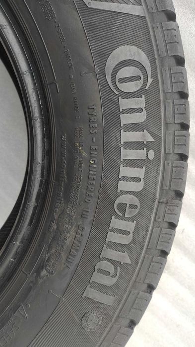 Opony Letnie 225/75/16C CP Continental 2szt 8,2mm MB