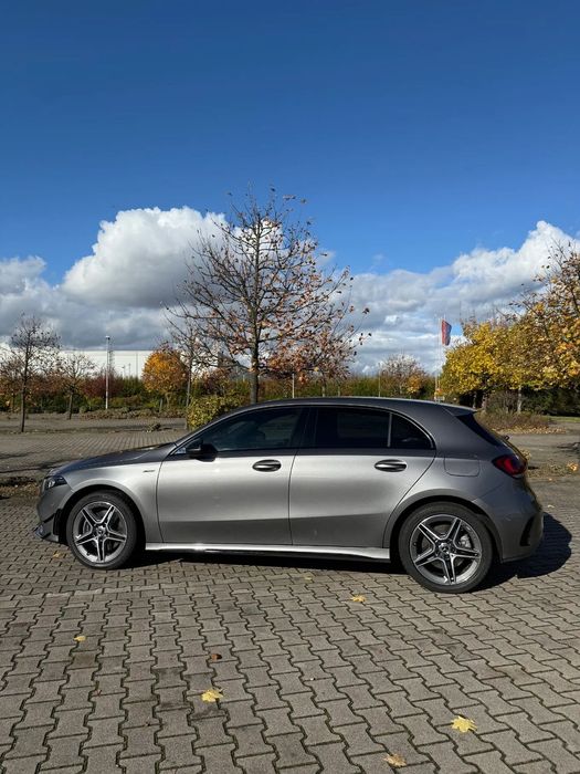 Mercedes-Benz Klasa A Mercedes-Benz Klasa A 250 e PHEV AMG Line 8G-DCT