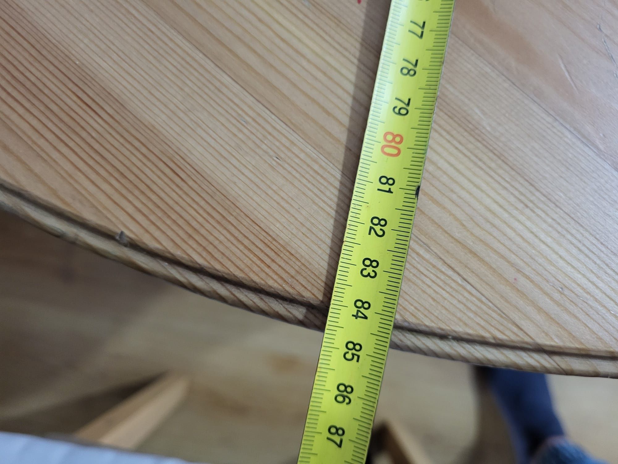 Okragly stół drewniany 85cm