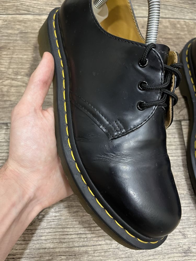 Шкіряні туфлі броги Dr. Martens 1461 жіночі, оригінал, чорний колір