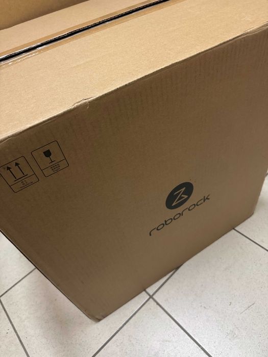 Robot odkurzający Roborock Saros Z70 Black