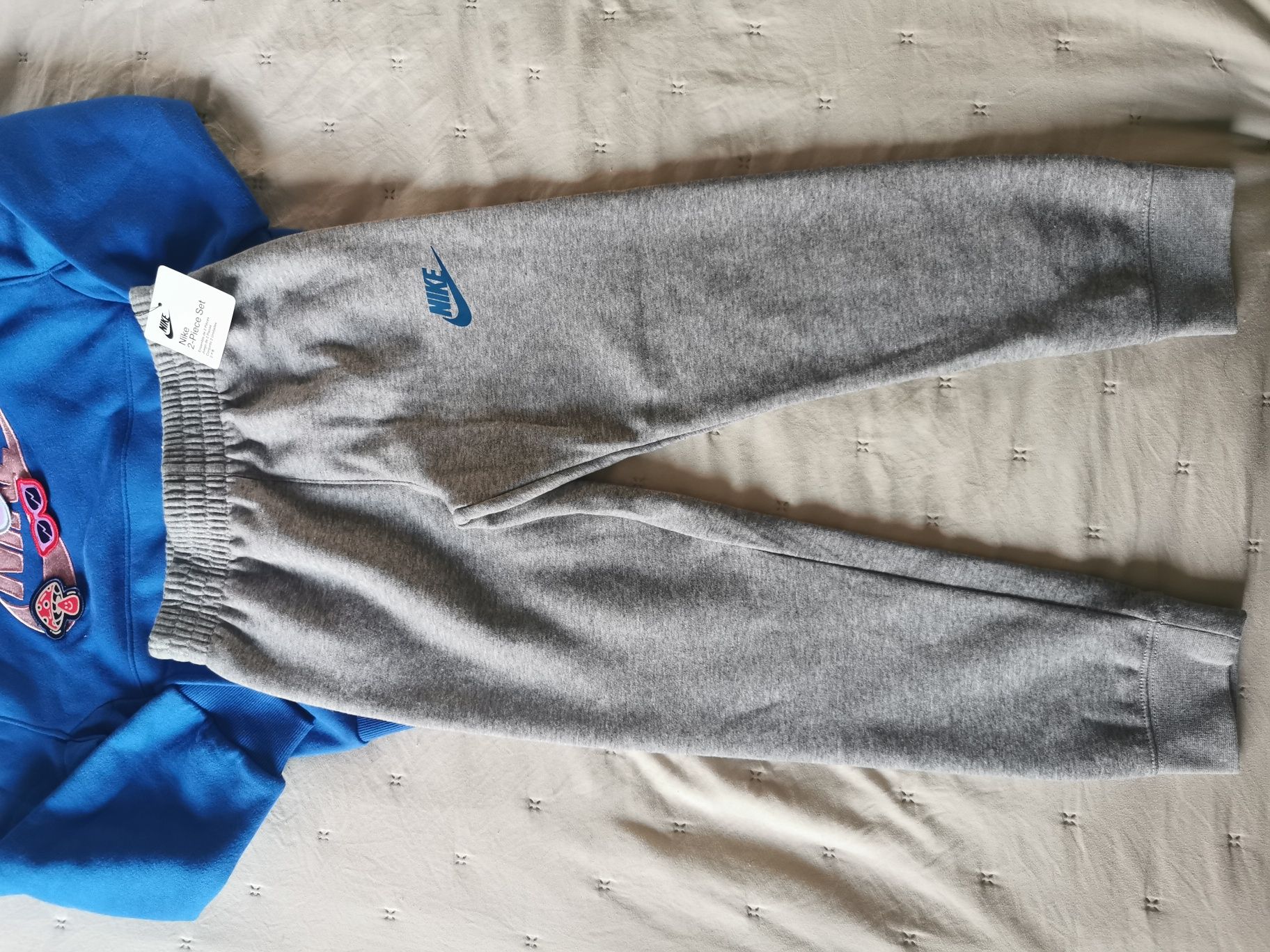 Nowe dresy z bluzą nike 116