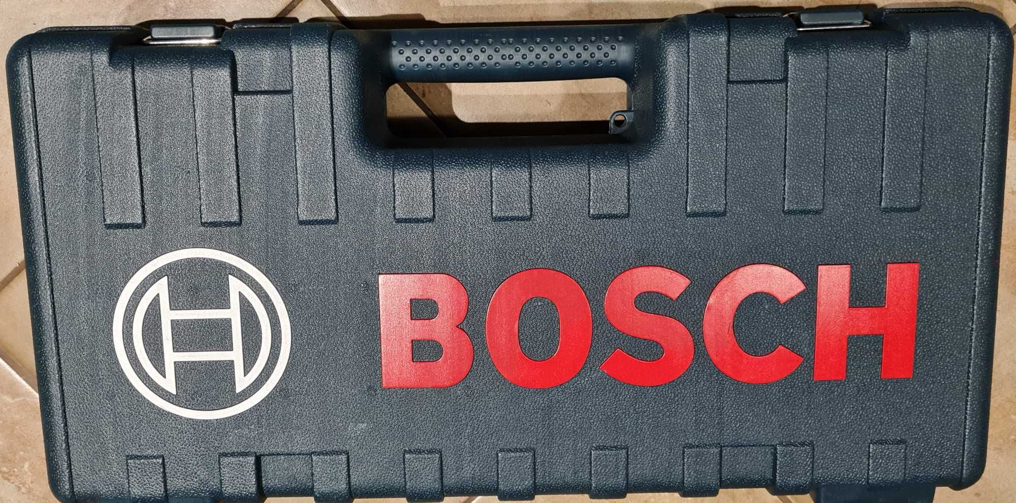 Piła Bosch GSA 1100 E Professional