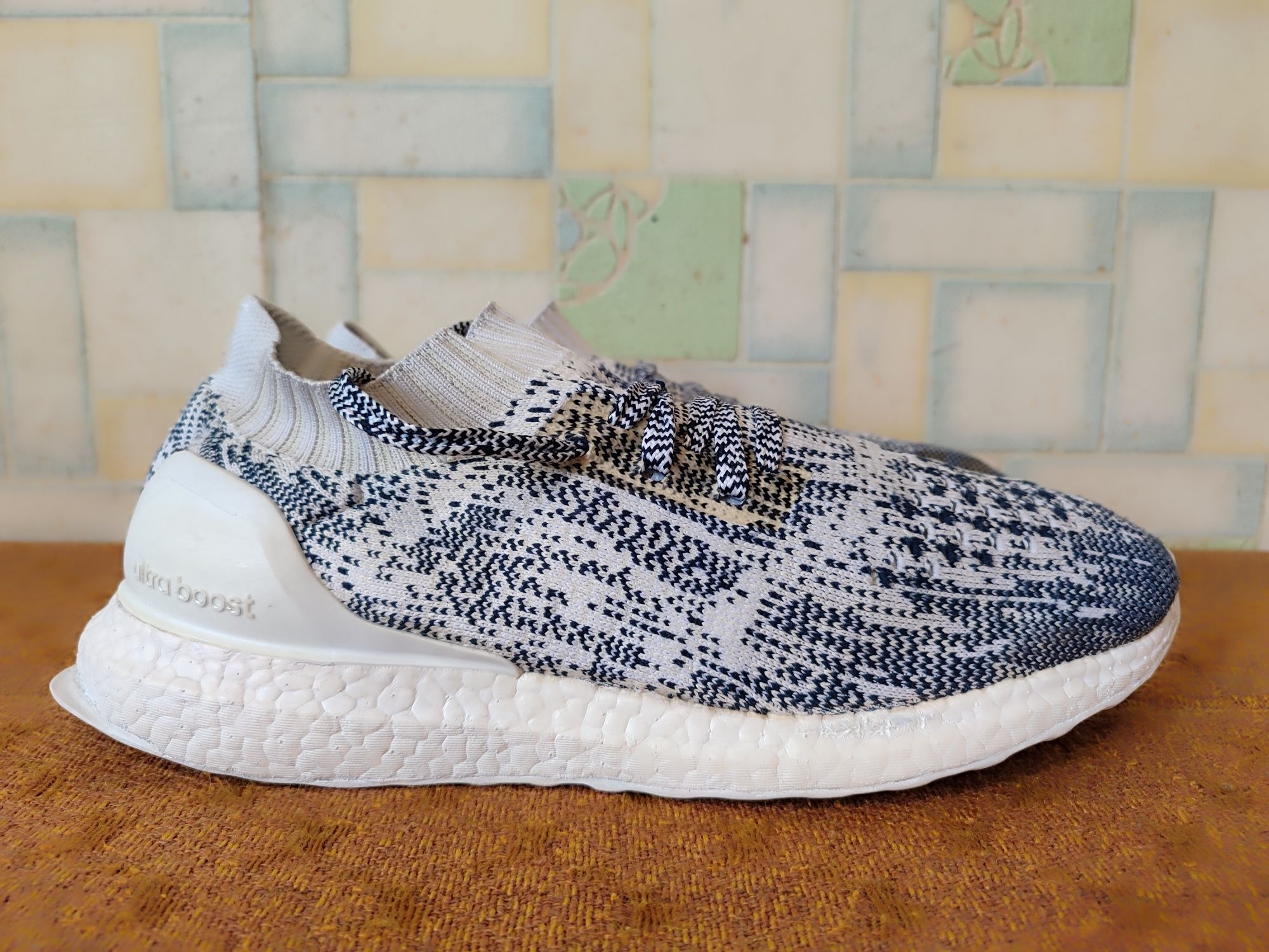 Кроссовки "ADIDAS ULTRA BOOST", 100 %оригинал, р. 41-42