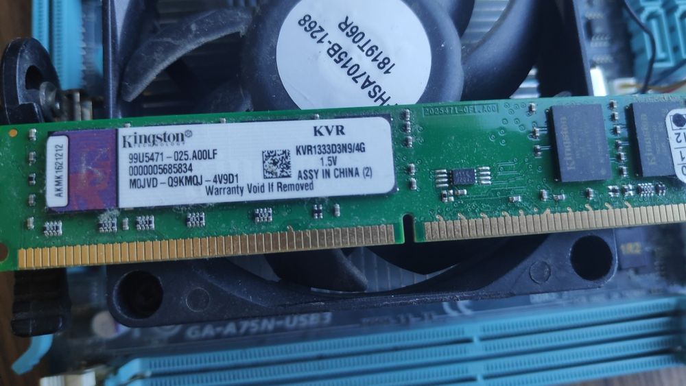 Płyta główna Gigabite działa