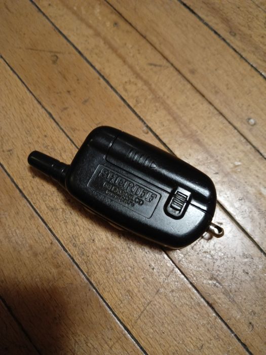Брелок автосигнализацыи Sheriff 5BTX900LCD.
