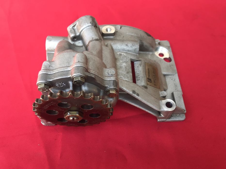 Насос Масляний BMW M54B22 520i PIERBURG 729246010 M54