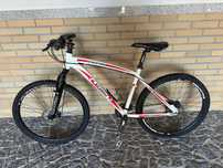 Bicicleta BTT Bicampeã Evolution