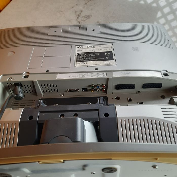 Телевизор JVC 26 дюймов