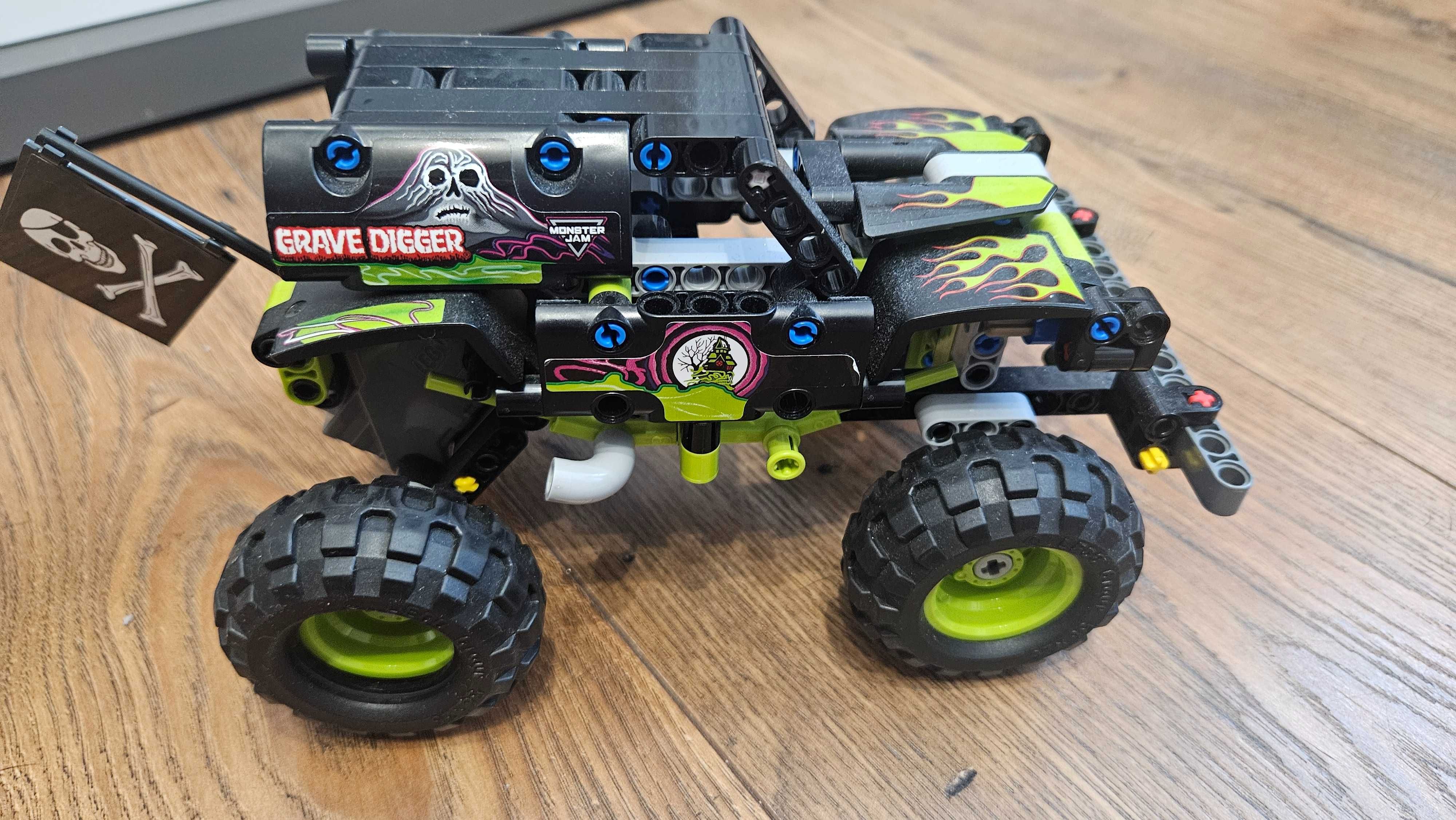 Sprzedam LEGO Technic Monster Jam Grave Digger 42118