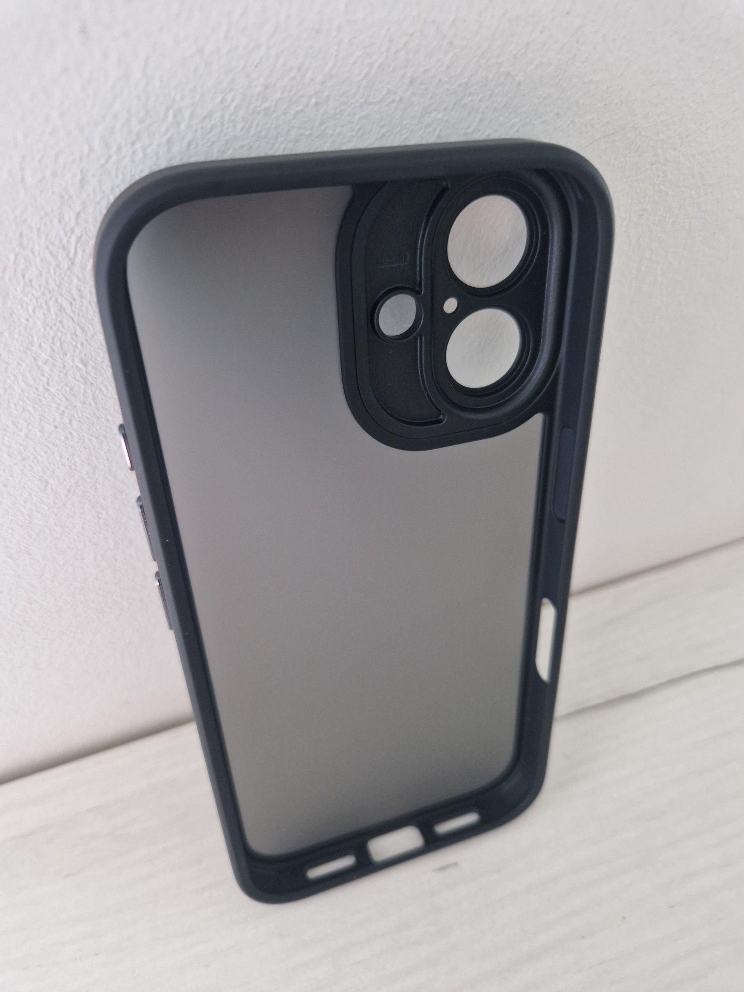 Rock Etui Guard Touch Matte Series do Iphone 16 czarne