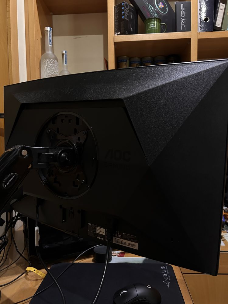 Monitor Gaming AOC G4 C27G4ZXE (27'' - FullHD - 0,3 ms - 280 Hz)