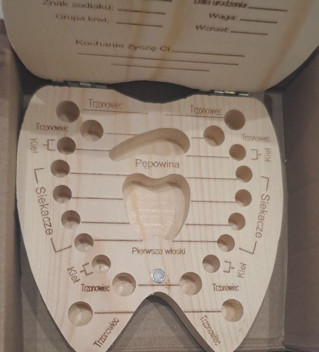 Pudełko na mleczaki zęby w j.polskim