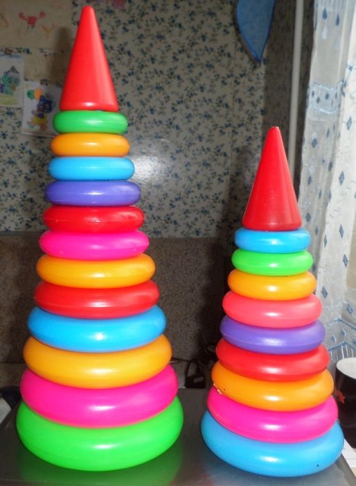 Большая высокая пирамидка, пирамида на 9 колец + конус