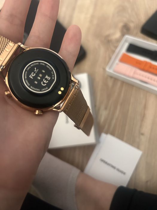 Nowy damski Smart Watch Full-Touch