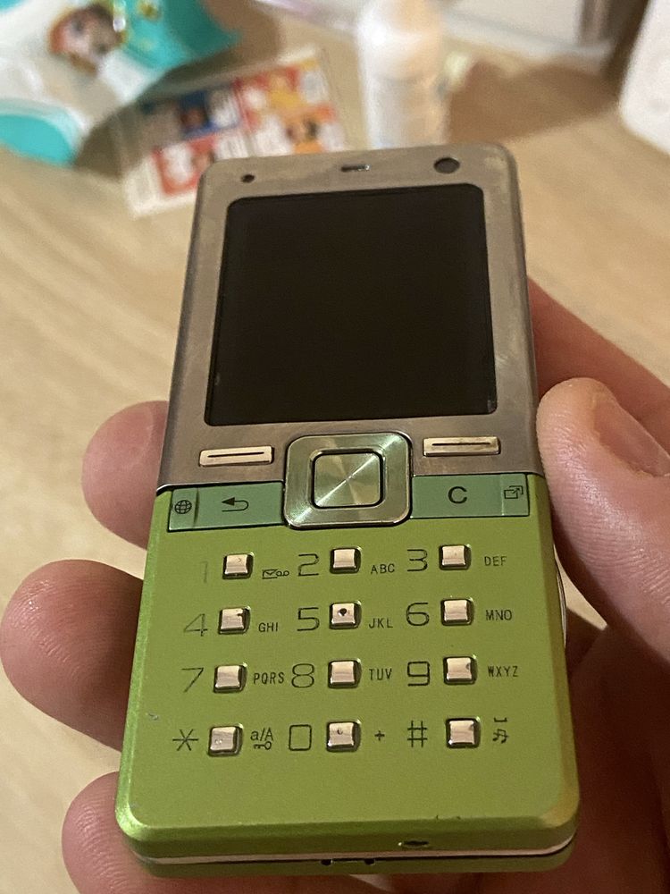 Мобильный телефон Sony Ericsson T650i