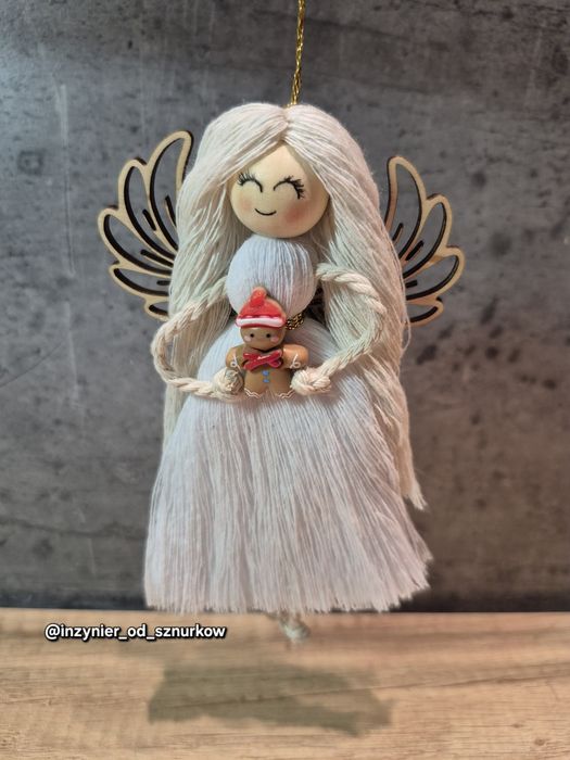 Aniołek zawieszka na choinkę upominek drewniane skrzydełka