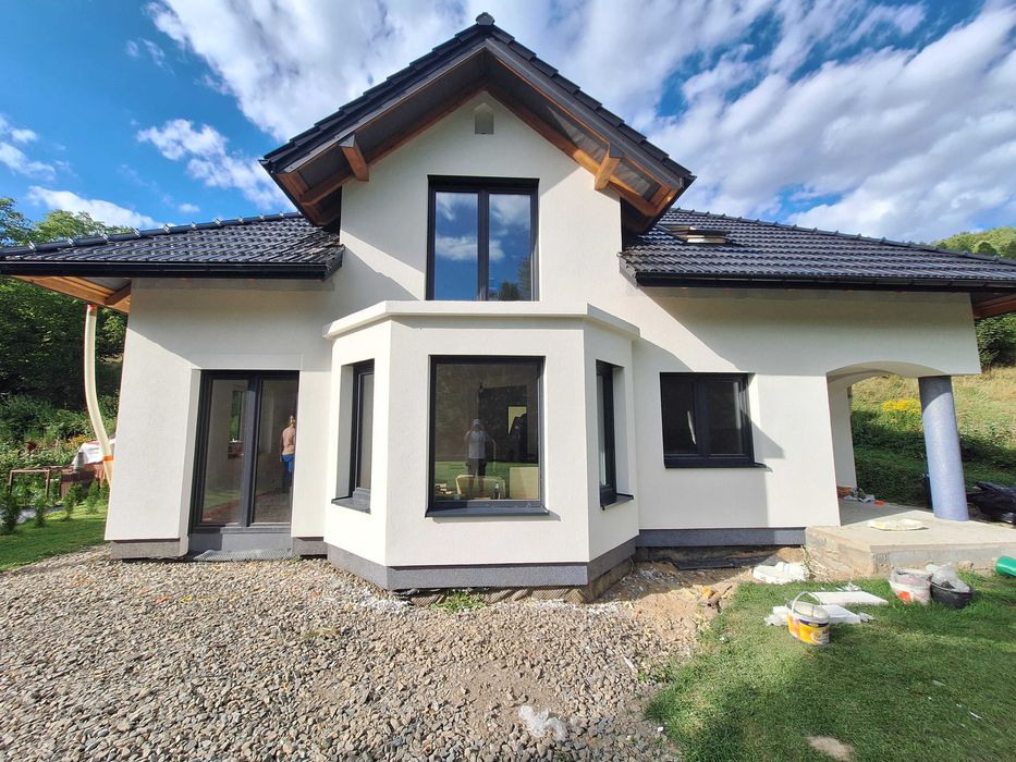 Docieplenia,Elewacje,Podbitka,Malowanie,Płytki,Remonty.Darmowa wycena