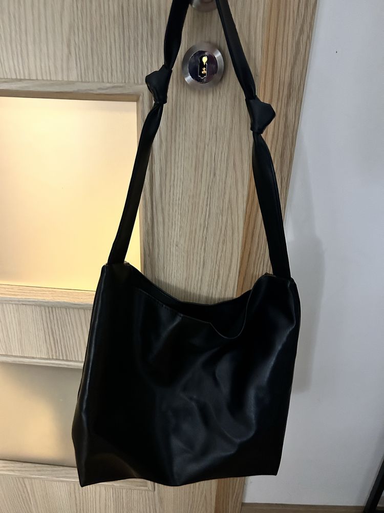 Duza pojemna workowa torba Zara